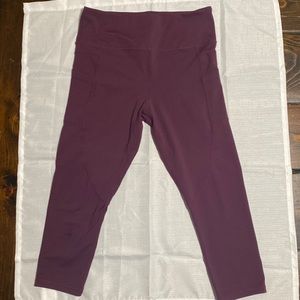 Zyia capri leggings